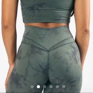 ALPHALETE ALPHALUX STORM LEGGING